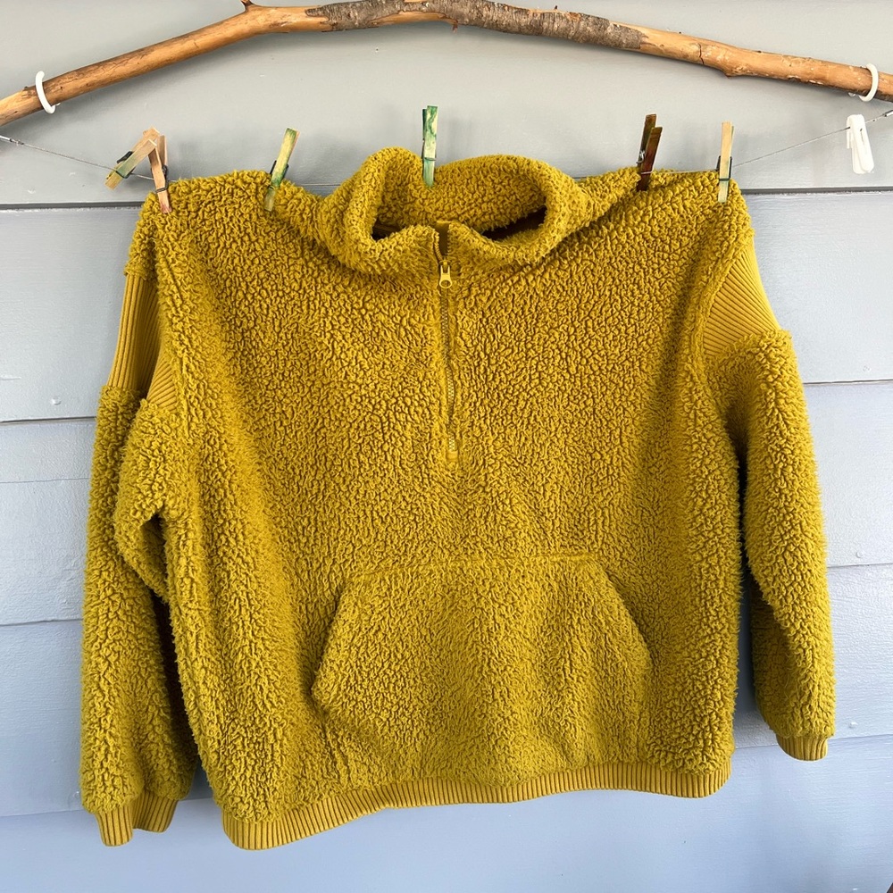 JoyLab Sherpa Pullover Size large